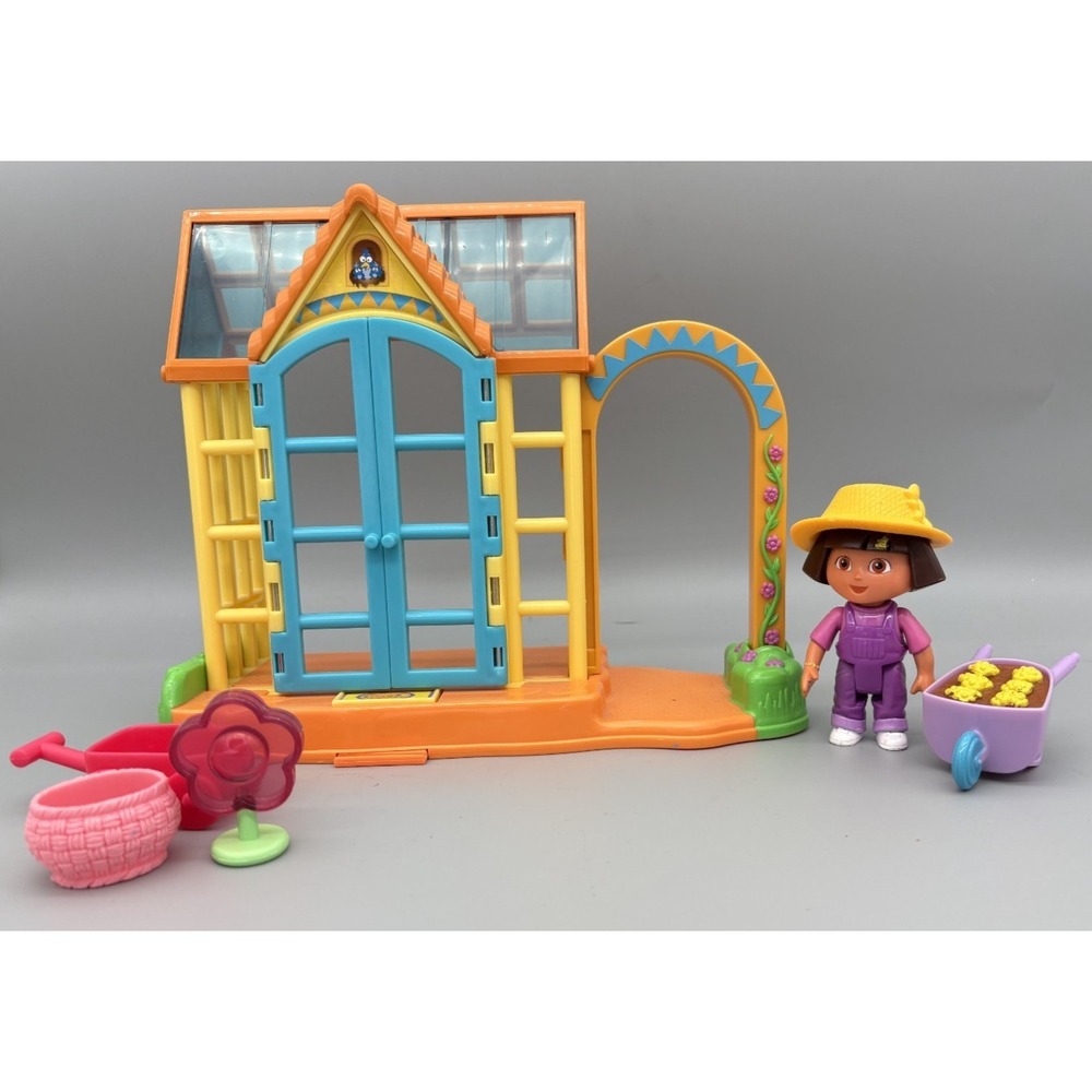 Dora the Explorer Greenhouse Set Dollhouse‎ Toys with Figurine Gardener Dora